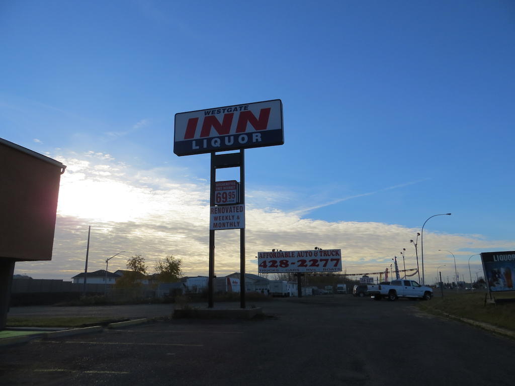 Westgate Inn Edmonton Exterior foto